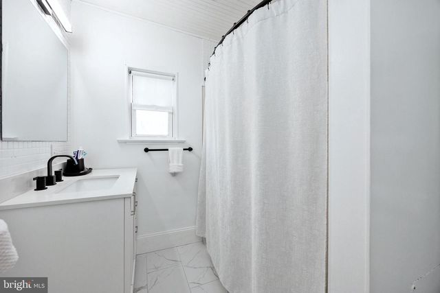 115 EGYPT RD, Mont Clare, PA 19453