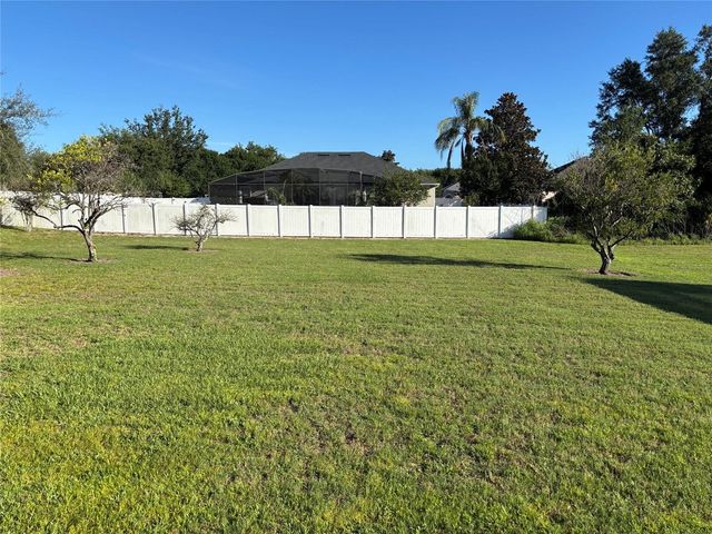 561 STRATHCLYDE COURT, Apopka, FL 32712