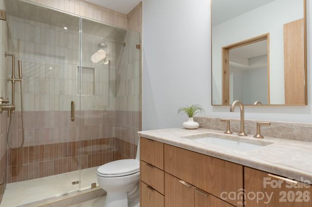 330 Windsor Road, Asheville, NC 28804