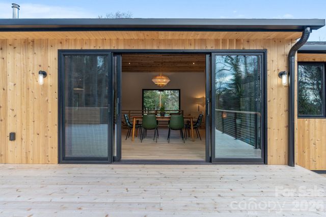 330 Windsor Road, Asheville, NC 28804