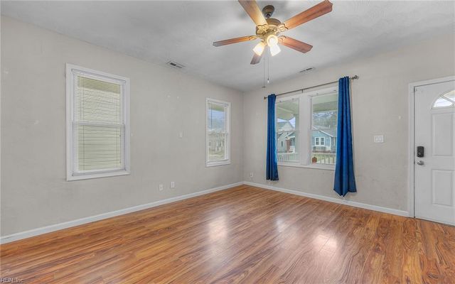 2811 Kimball TER, Norfolk, VA 23504
