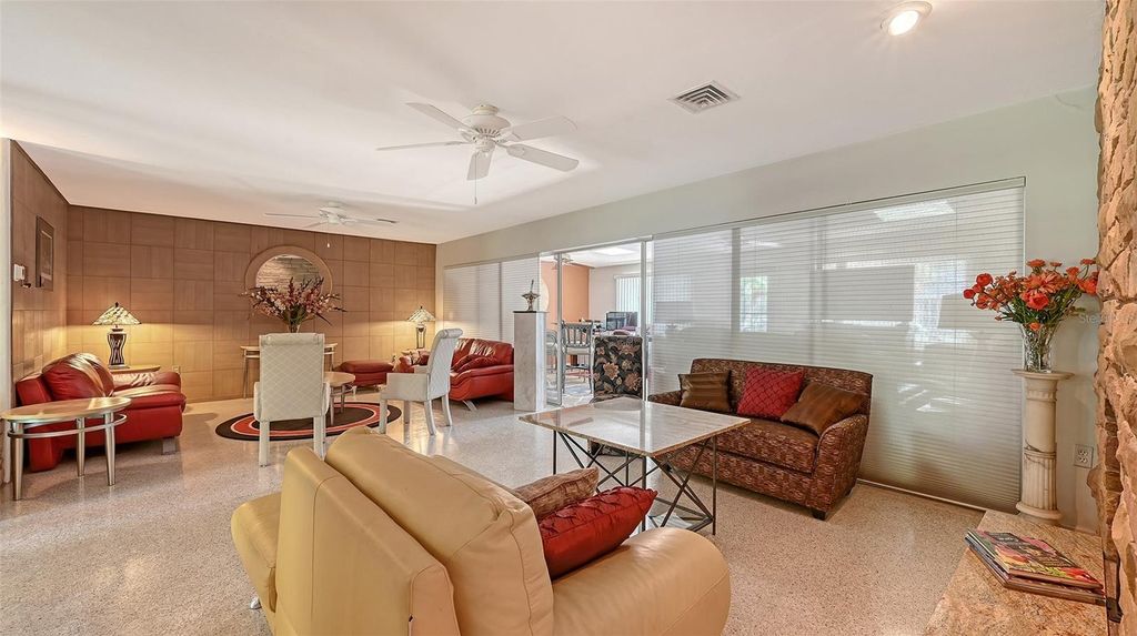 Image 11 of property listing at 3012 DESOTO ROAD, Sarasota, FL 34234