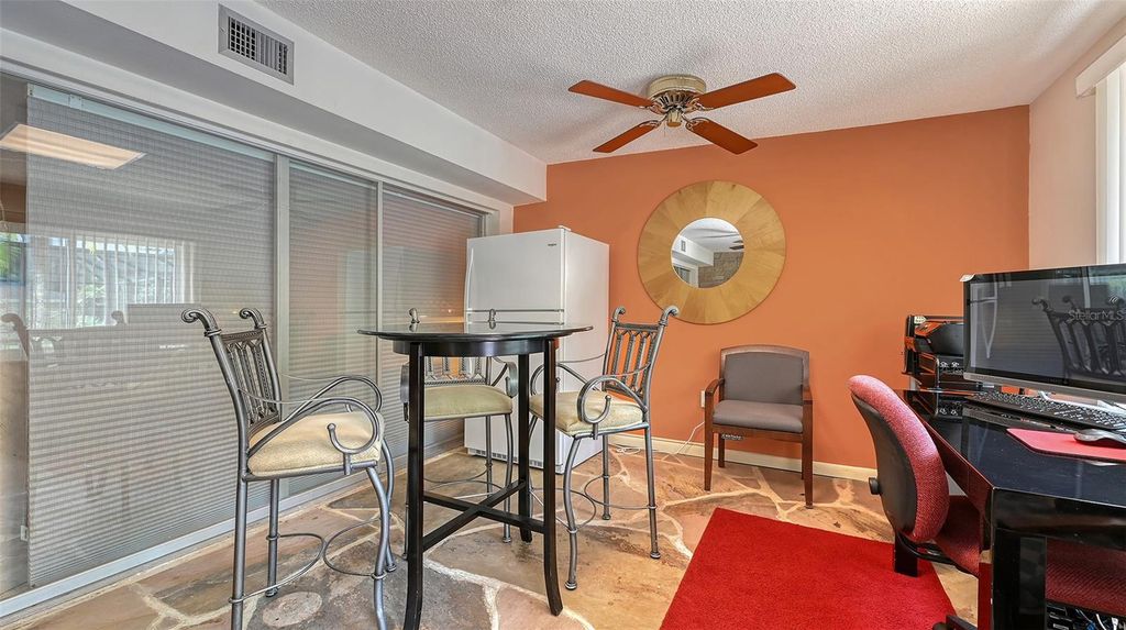 Image 18 of property listing at 3012 DESOTO ROAD, Sarasota, FL 34234