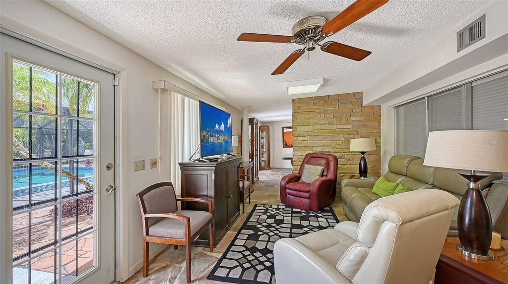 Image 19 of property listing at 3012 DESOTO ROAD, Sarasota, FL 34234