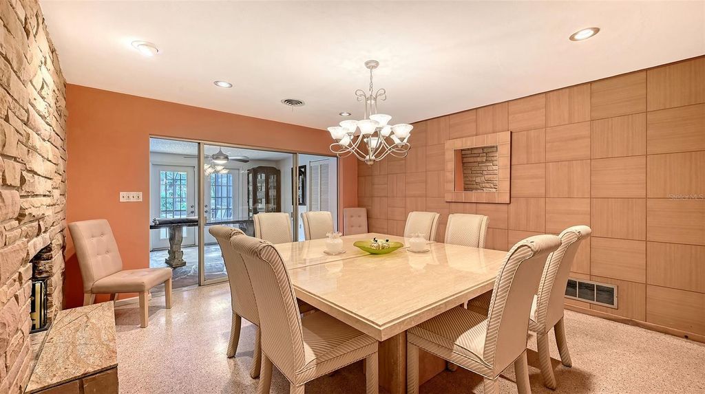 Image 25 of property listing at 3012 DESOTO ROAD, Sarasota, FL 34234