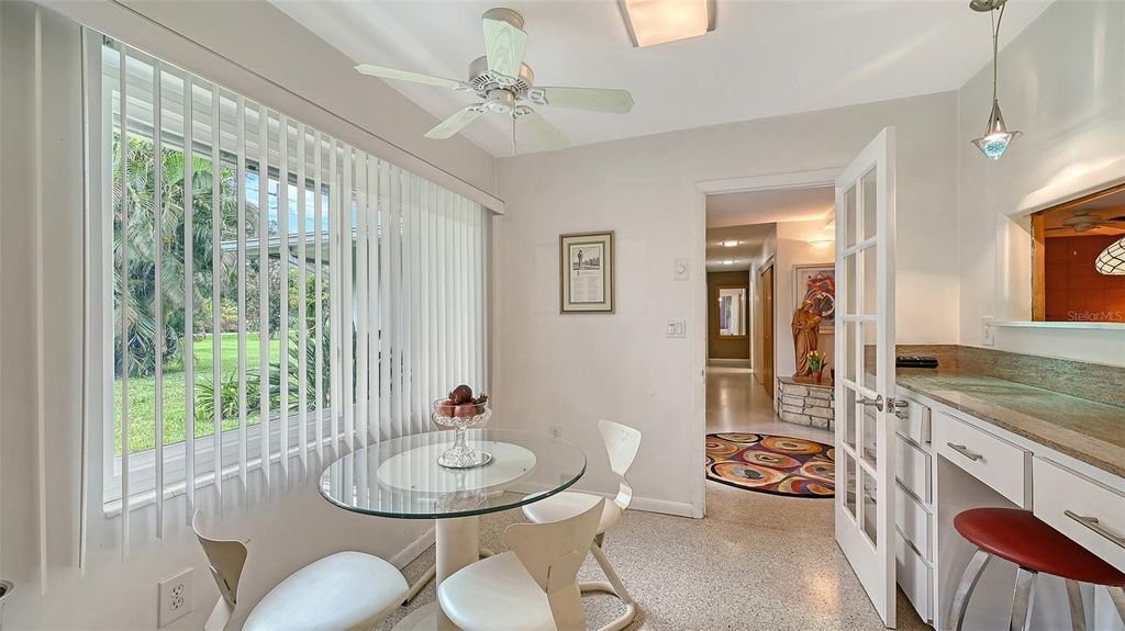 Image 31 of property listing at 3012 DESOTO ROAD, Sarasota, FL 34234