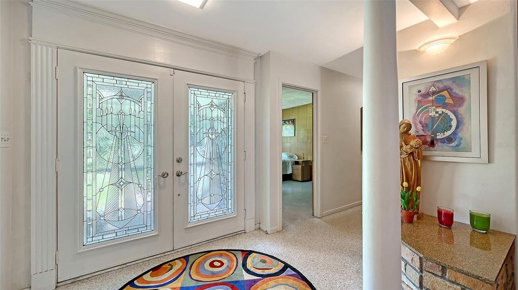 Image 10 of property listing at 3012 DESOTO ROAD, Sarasota, FL 34234