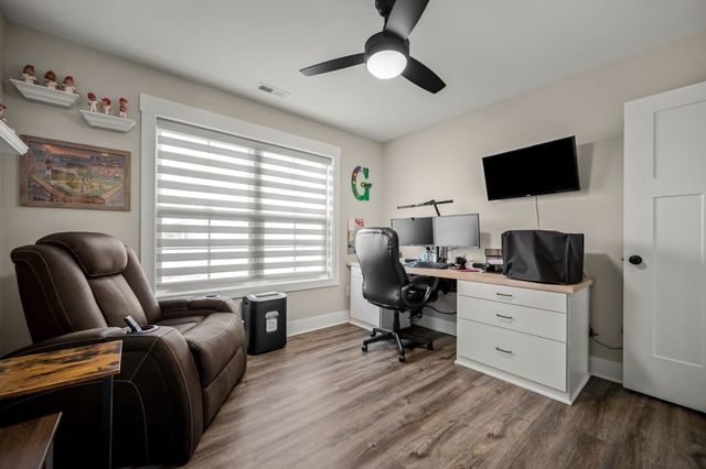 104 Rolling Rd, Shelbyville, TN 37160