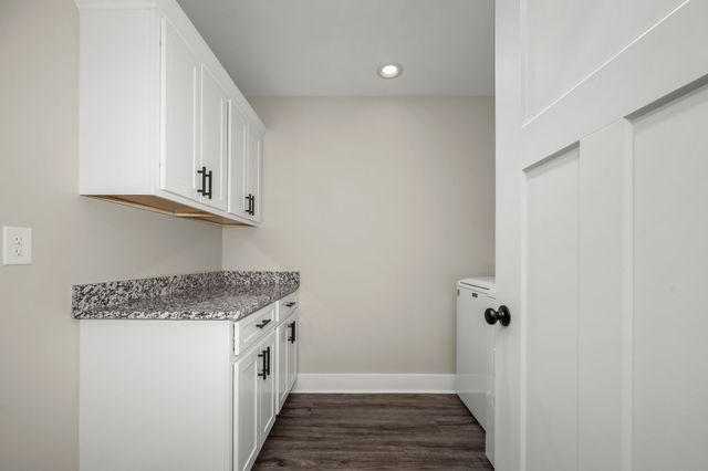 104 Rolling Rd, Shelbyville, TN 37160