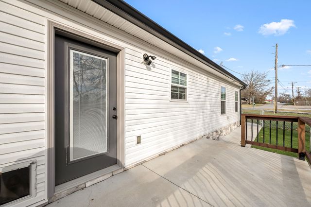 104 Rolling Rd, Shelbyville, TN 37160