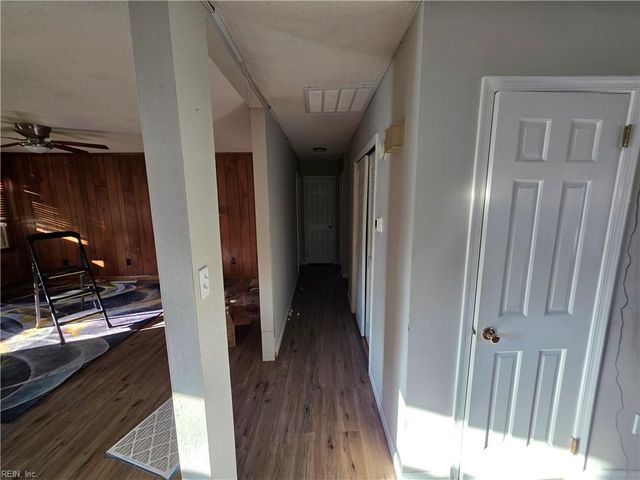 774 Old Lucas Creek RD, Newport News, VA 23602