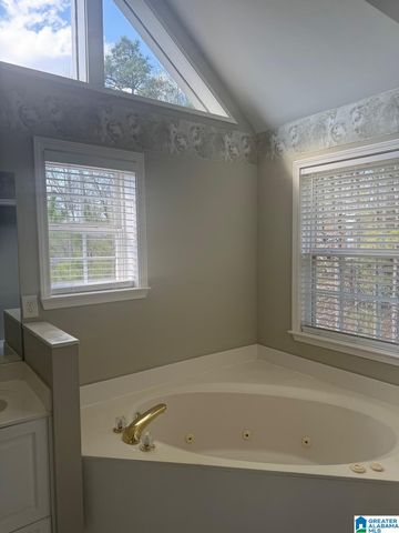216 SILVERLEAF DRIVE, Pelham, AL 35124