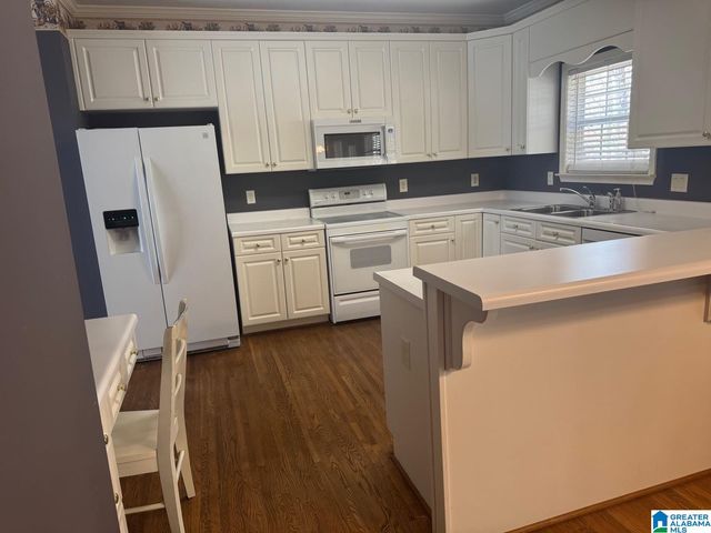 216 SILVERLEAF DRIVE, Pelham, AL 35124
