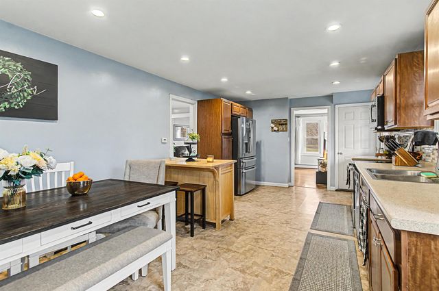 423 Highgate Road, Highgate, VT 05459