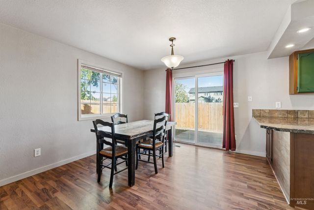 1064 Chateau, Meridian, ID 83646