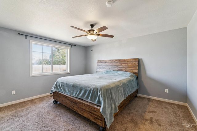 1064 Chateau, Meridian, ID 83646