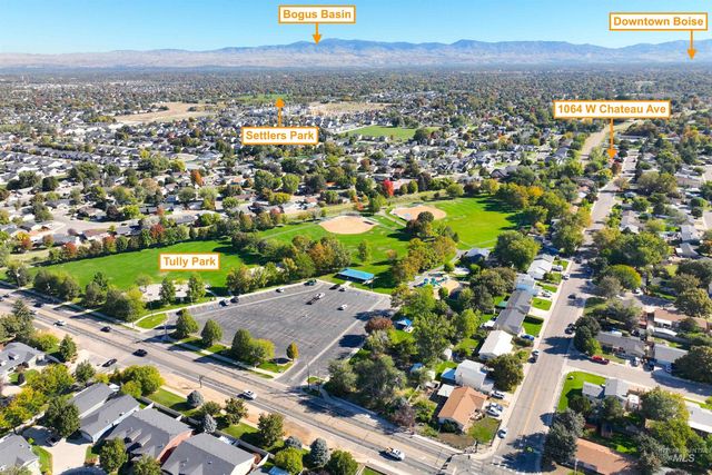 1064 Chateau, Meridian, ID 83646