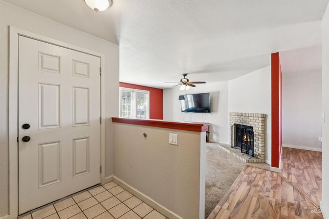 1064 Chateau, Meridian, ID 83646