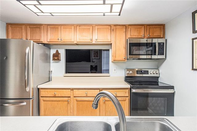 3665 Essex Avenue 28, Atlanta, GA 30339