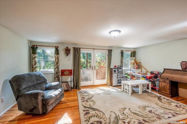 1755 Yennecott Drive, Southold, NY 11971