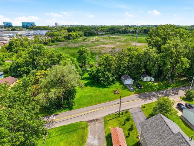 10226 S Shore Drive, Plymouth, MN 55441
