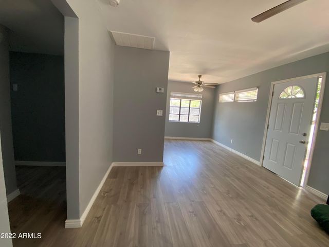1317 W Glenrosa Avenue, Phoenix, AZ 85013