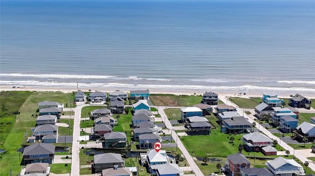 942 Kent, Crystal Beach, TX 77650