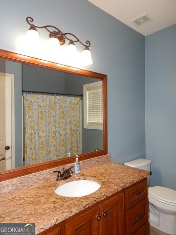 2016 Pin Oak Terrace, Bonaire, GA 31005