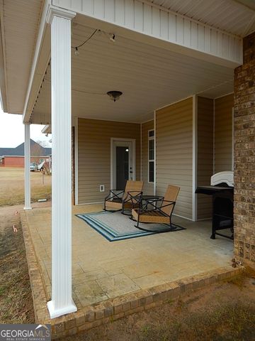 2016 Pin Oak Terrace, Bonaire, GA 31005