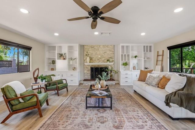 9812 Bonnie Vista Pl, La Mesa, CA 91941