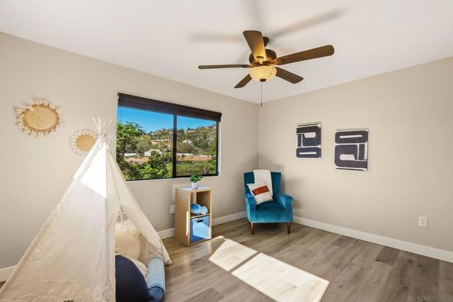 9812 Bonnie Vista Pl, La Mesa, CA 91941