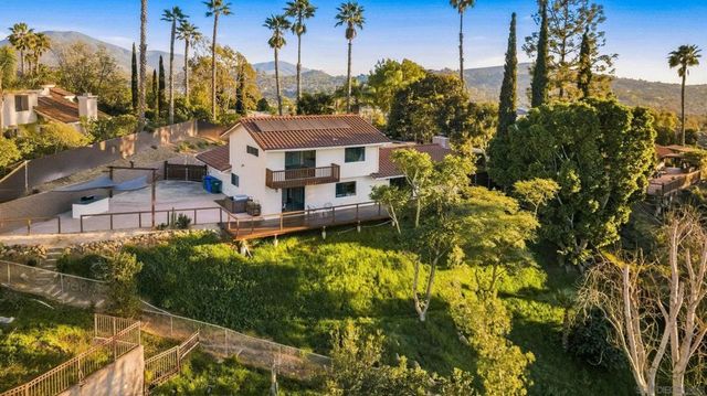 9812 Bonnie Vista Pl, La Mesa, CA 91941