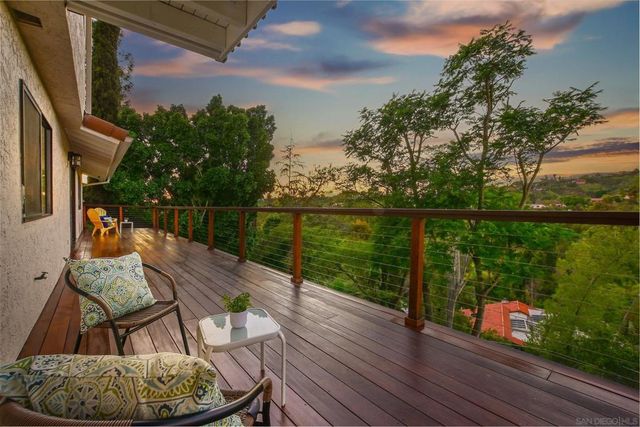 9812 Bonnie Vista Pl, La Mesa, CA 91941