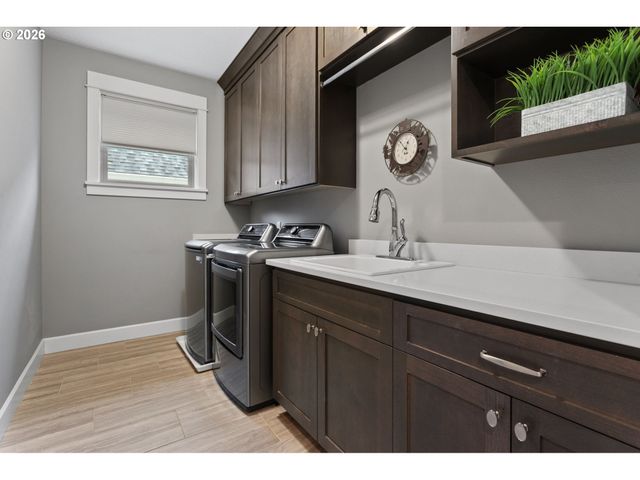 4051 Nw 76TH Ave 110, Camas, WA 98607