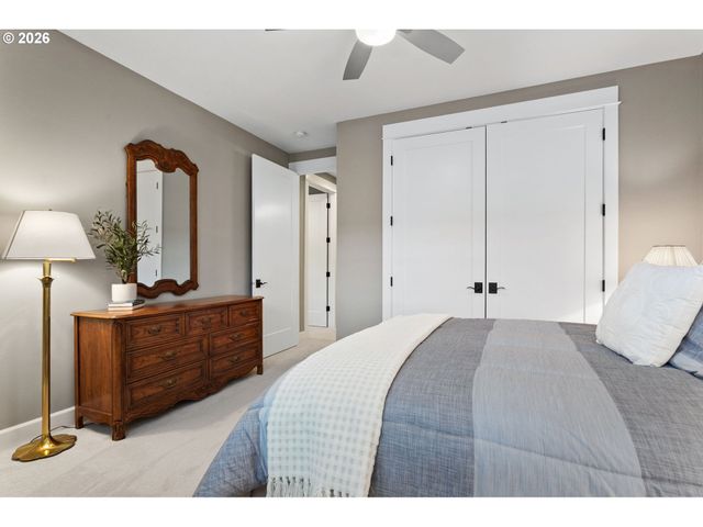 4051 Nw 76TH Ave 110, Camas, WA 98607