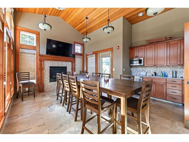 4051 Nw 76TH Ave 110, Camas, WA 98607