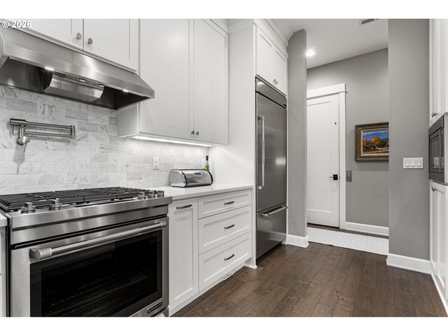 4051 Nw 76TH Ave 110, Camas, WA 98607