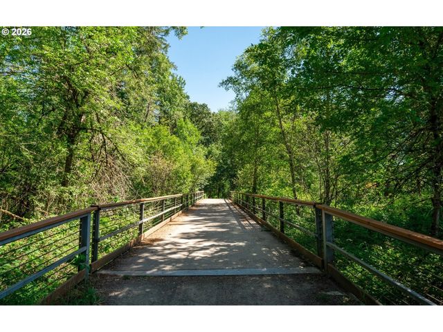 4051 Nw 76TH Ave 110, Camas, WA 98607