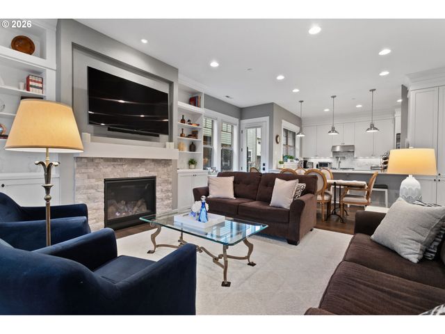 4051 Nw 76TH Ave 110, Camas, WA 98607