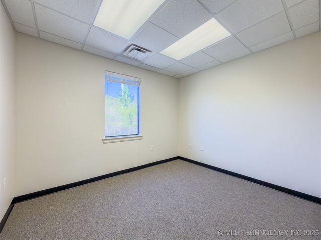 719 S George Nigh Expressway, Mcalester, OK 74501