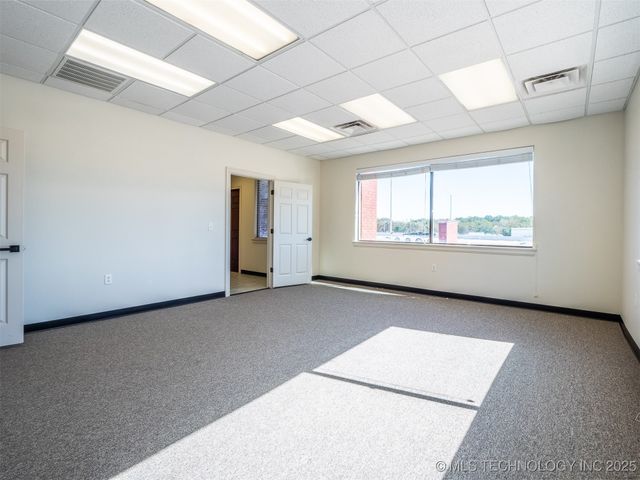 719 S George Nigh Expressway, Mcalester, OK 74501