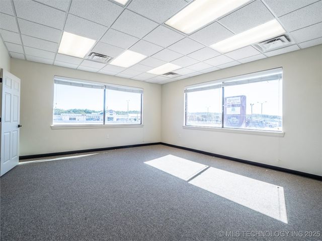 719 S George Nigh Expressway, Mcalester, OK 74501