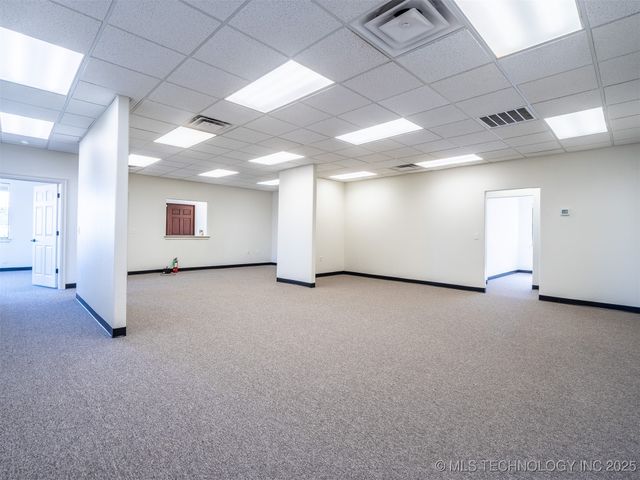 719 S George Nigh Expressway, Mcalester, OK 74501