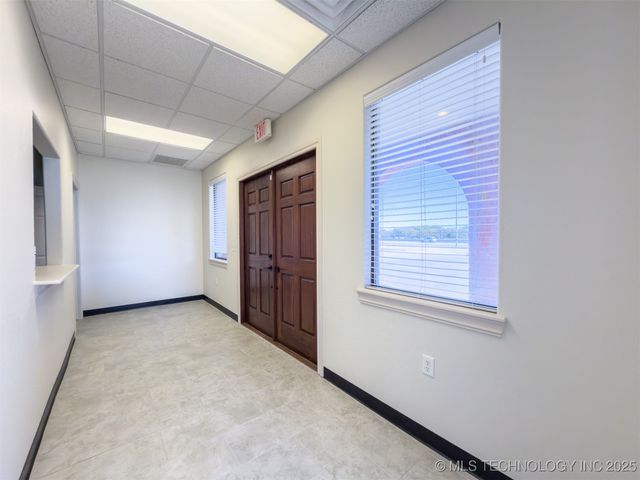 719 S George Nigh Expressway, Mcalester, OK 74501