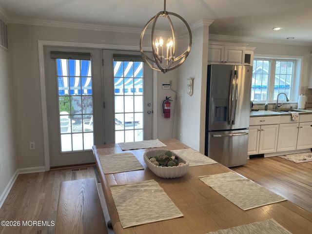 21 Jersey City Avenue, Lavallette, NJ 08735