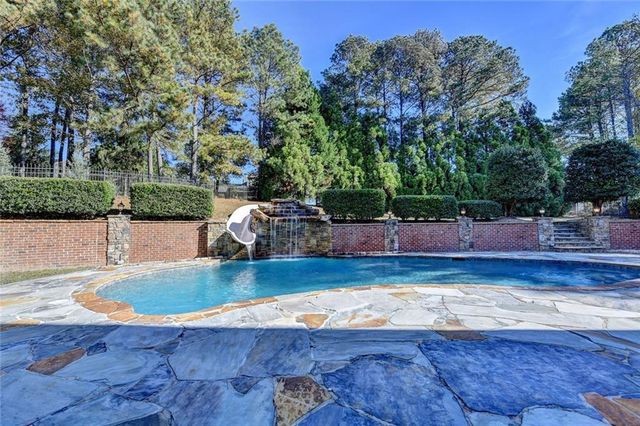 5669 Legends Club Circle, Braselton, GA 30517