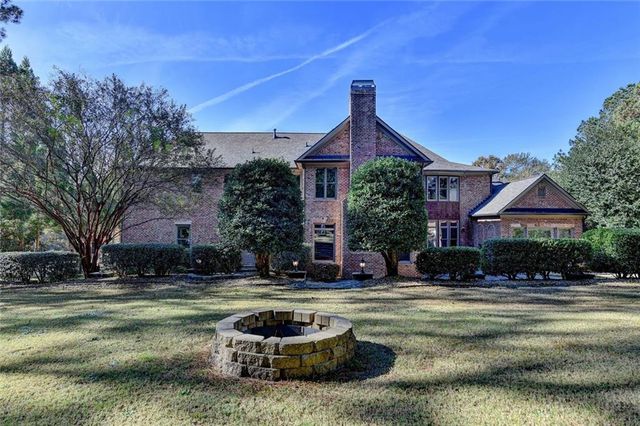 5669 Legends Club Circle, Braselton, GA 30517