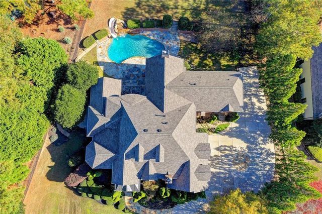 5669 Legends Club Circle, Braselton, GA 30517