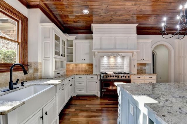 5669 Legends Club Circle, Braselton, GA 30517