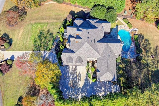 5669 Legends Club Circle, Braselton, GA 30517